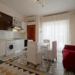 Top Floor Aparthotel Bentivoglio 2